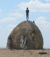 Kenya_2010_LOcal_KIds_Playing_1.jpg