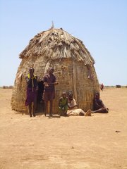 Kenya_2010_Local_Village_-_2.jpg