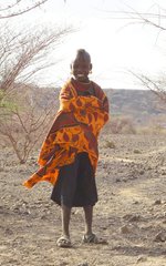 Kenya_2010_Local_girl_near_camp_1.jpg
