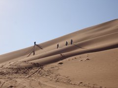 m_Front_crew_in_dunes_9.jpg