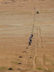 m_Seismic_-_Oman_-_2008_Front_Crew_12.jpg