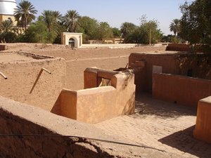 m_Kalifas_house_Kalifas_courtyard.JPG