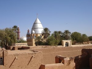 m_Mahdis_tomb_From_Kalifas_house_2.JPG