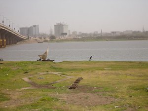 m_Nile_sailboat1.JPG
