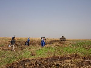 m_Line_Clearing_and_survey_in_wet_area_3.JPG