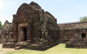 m_NEApril2015_PhanomRung_Crop_IMG_0966-1.jpg