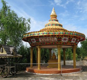 Ban_Pho_Wat_Sanam_Jun_3.jpg