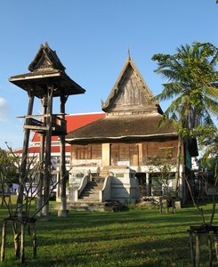 Chachoengsao_500_Year_Old_Wat_1-_Wat_Panitaram_Chachoengsao.jpg
