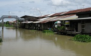 m_100_Year_Old_Market-_Klong_Suan_2.jpg
