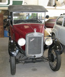 m_Jesada_Technik_Museum_Antique_Austin.jpg