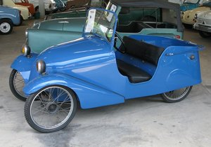 m_Jesada_Technik_Museum_Classic_3_wheeler_3.jpg