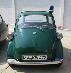 m_Jesada_Technik_Museum_Micro_Car_3.jpg