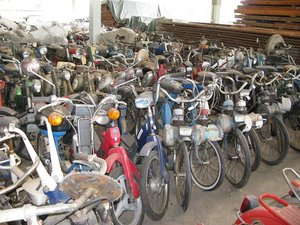 m_Jesada_Technik_Museum_Motorised_Bicycles_2.jpg