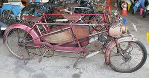 m_Jesada_Technik_Museum_Motorised_Tandem_Bicycle_2.jpg