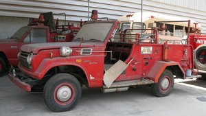 m_Jesada_Technik_Museum_Old_Fire_Truck_5.jpg
