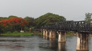m_Kanchanaburi_May_2012Bridge_over_the_River_Kwae_19.jpg