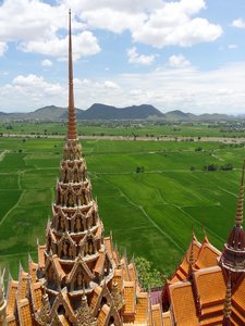 Filename=m_Kanchanaburi_May_2012Fields_and_Wat_Dum_Suea_2.jpg
Filesize=115KiB
Dimensions=600x800
Date added=Sep 20, 2019 m_Kanchanaburi_May_2012Fields_and_Wat_Dum_Suea_2.jpg