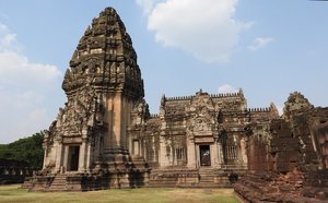 m_NEApril2015_Pimai_Crop_DSCN1626-1.jpg
