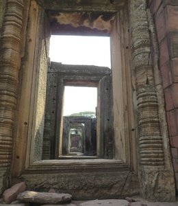 m_NEApril2015_Pimai_Crop_IMG_0822.jpg