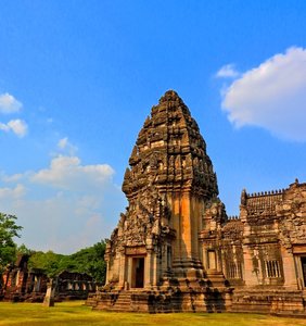 m_NEApril2015_Pimai_HDR_DSCN1617_6_8_Detail-crop.jpg