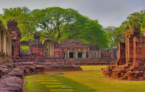 m_NEApril2015_Pimai_HDR_DSCN1650_49_1_Localtone-crop.jpg