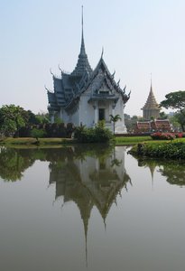 Muang_Boran_Ancient-City_Sanphet_Prasat_Palace_2.jpg