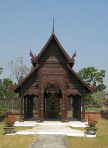 Muang_Boran_Ancient-City_Wiharn_Sa-Moeng.jpg