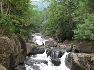m_Nakon_Nayok-Waterfall_1.JPG