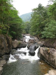 m_Nakon_Nayok-Waterfall_2.JPG
