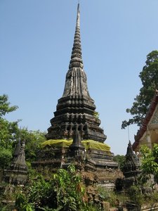 Koh_Kret_Chedi_Wat_Sao_Thong_Thong_3.jpg
