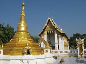 Filename=Koh_Kret_Wat_Phai_Lom_6.jpg
Filesize=88KiB
Dimensions=800x600
Date added=Sep 20, 2019 Koh_Kret_Wat_Phai_Lom_6.jpg