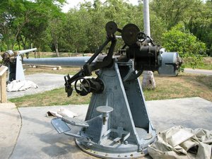 Filename=m_Chulachomklao_Naval_Base_Gun_1.jpg
Filesize=143KiB
Dimensions=800x600
Date added=Sep 20, 2019 m_Chulachomklao_Naval_Base_Gun_1.jpg