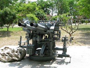 Filename=m_Chulachomklao_Naval_Base_Gun_5.jpg
Filesize=170KiB
Dimensions=800x600
Date added=Sep 20, 2019 m_Chulachomklao_Naval_Base_Gun_5.jpg