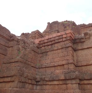 Filename=SriThep_2014_SriThep_Khmer_Ruins_5.jpg
Filesize=122KiB
Dimensions=794x800
Date added=Sep 20, 2019 SriThep_2014_SriThep_Khmer_Ruins_5.jpg