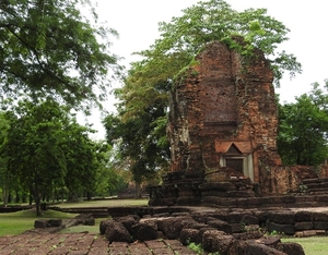 m_Aug_2015_Sri_Thep_3.jpg