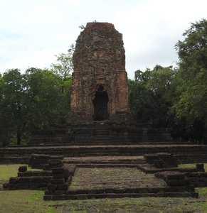 Filename=m_Aug_2015_Sri_Thep_6.jpg
Filesize=262KiB
Dimensions=777x800
Date added=Sep 20, 2019 m_Aug_2015_Sri_Thep_6.jpg