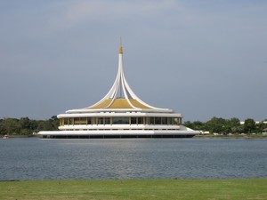 Filename=Royal_Hall_Suan_Luang_8.jpg
Filesize=75KiB
Dimensions=800x600
Date added=Sep 20, 2019 Royal_Hall_Suan_Luang_8.jpg