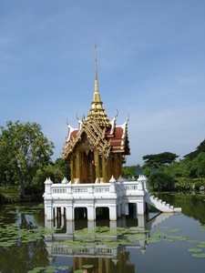 Filename=Suan_Luang_Oct_2004.jpg
Filesize=110KiB
Dimensions=600x800
Date added=Sep 20, 2019 Suan_Luang_Oct_2004.jpg