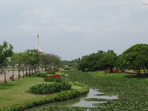 Filename=m_Suan_Luang_View_Back_To_Royal_Hall.JPG
Filesize=99KiB
Dimensions=800x600
Date added=Sep 20, 2019 m_Suan_Luang_View_Back_To_Royal_Hall.JPG