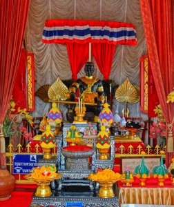 Filename=WichienBuri_2014_Wichienburi_King_Naresuen_Shrine_3.jpg
Filesize=168KiB
Dimensions=674x800
Date added=Sep 20, 2019 WichienBuri_2014_Wichienburi_King_Naresuen_Shrine_3.jpg