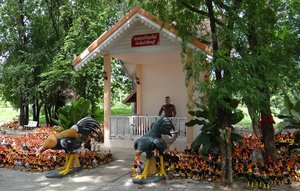 Filename=WichienBuri_2014_Wichienburi_King_Naresuen_Shrine_8.jpg
Filesize=160KiB
Dimensions=800x510
Date added=Sep 20, 2019 WichienBuri_2014_Wichienburi_King_Naresuen_Shrine_8.jpg