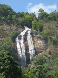 ChiangMai_2010_Siribum_Waterfall_Doi_Intanon_1.jpg