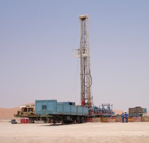 Filename=m_Oman_BG_Water_Well_Rig_2.jpg
Filesize=67KiB
Dimensions=800x772
Date added=Oct 15, 2019 m_Oman_BG_Water_Well_Rig_2.jpg