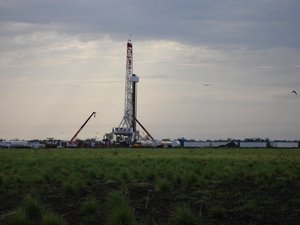 Filename=m_Sudan_Drill_Rig_2.JPG
Filesize=35KiB
Dimensions=640x480
Date added=Oct 15, 2019 m_Sudan_Drill_Rig_2.JPG