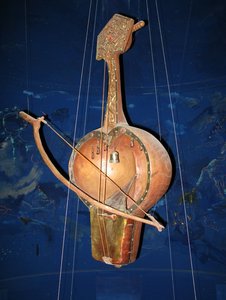 m_Kazakhstan_-_Koryt_Atta_Museum_-_Musical_Instrument.jpg