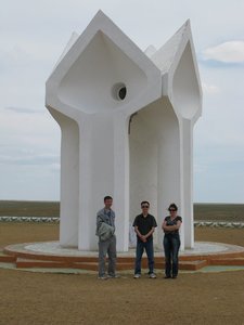 m_Kazakhstan_-_Koryt_Atta__-_Monument_1.jpg